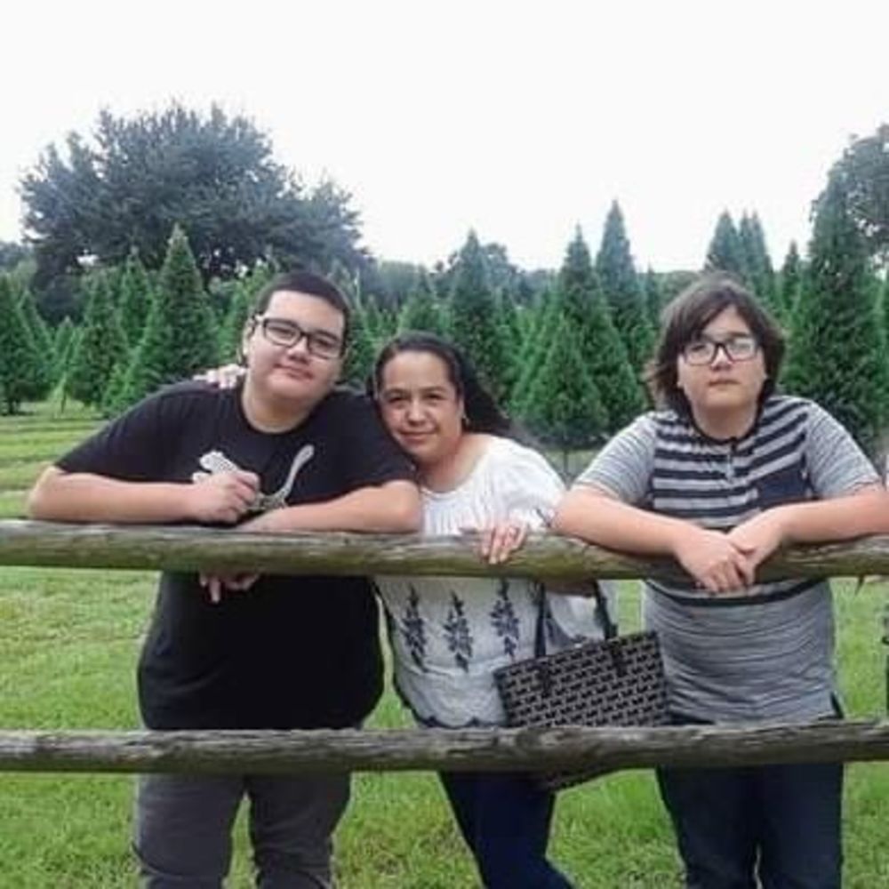 Meet your Posher, Josefina